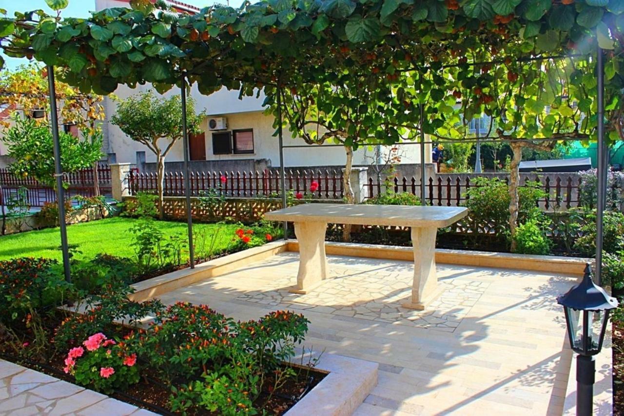 Ruzica Lägenhet Poreč Exteriör bild